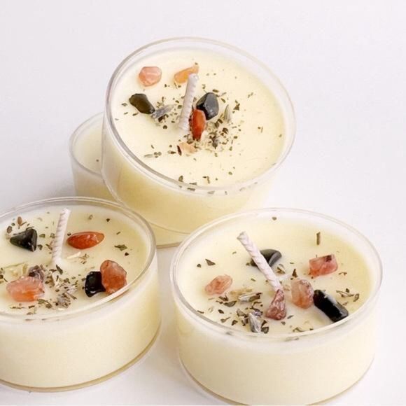 Set of 4 Dragon's Blood Grounding & Protection Spell Candles – Soy Wax - Picture 2 of 3